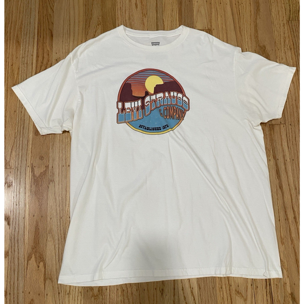 Levi’s Relaxed Graphic T Shirt Cream Men’s 2XL Desert Sunset Cotton Streetwear